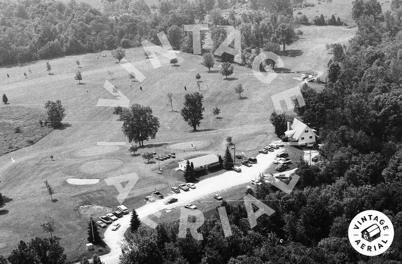 Olivet Country Club (Olivet Golf Club, Olivet Golf Course) - 1993 Aerial